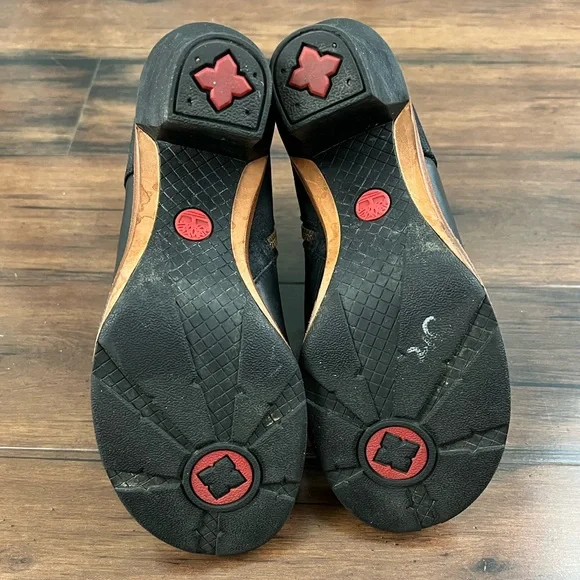 Timberland Black Leather Fur-Lined Ankle Boots - Size 7 - Picture 4 of 10